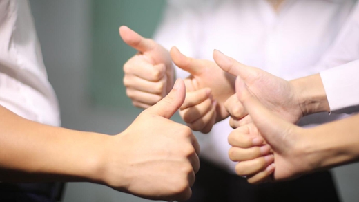 新美星饮料吹灌旋生产线实力圈粉塔吉克斯坦