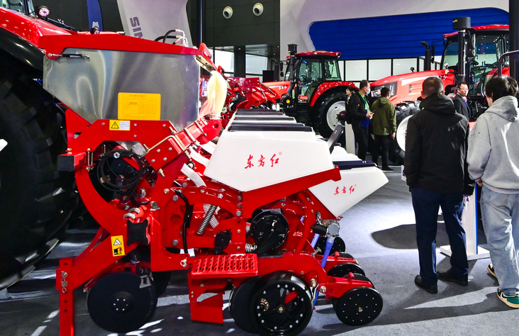 祁门县开展山区机械化推进暨粮油产业现场教学——实地观摩长见识 聚力赋能兴农机